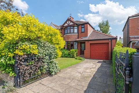 Malpas Drive, Great Sankey, Warrington 2 bed semi