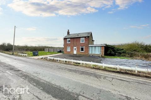 Redmoor Lane, Wisbech 3 bed detached house for sale