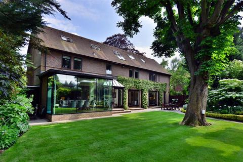 Parfitt Close, Hampstead, NW3 6 bed house for sale