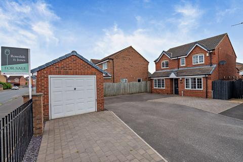 Pasture Way, Castleford, West Yorkshire 4 bed detached house for sale