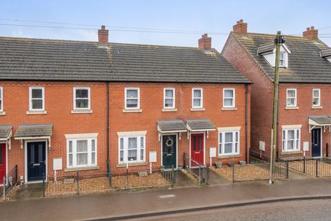 Station Street, Holbeach, Spalding... 2 bed terraced house for sale