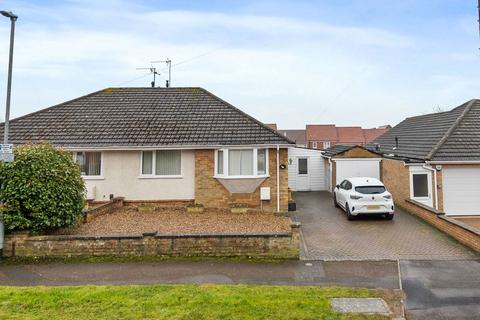 2 bedroom semi-detached bungalow for sale