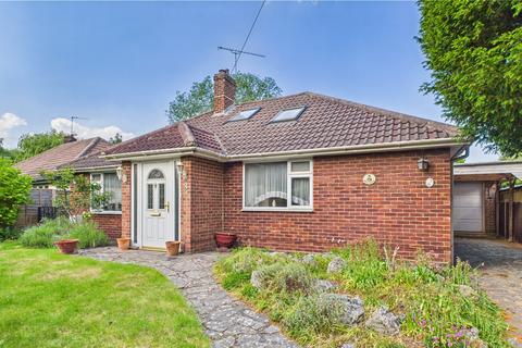 High Street, Woking GU21 4 bed bungalow for sale