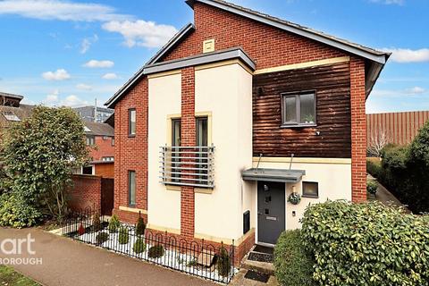 Hawksbill Way, Peterborough 3 bed semi