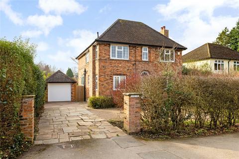 Altrincham Road, Wilmslow, Cheshire, SK9 5 bed detached house for sale