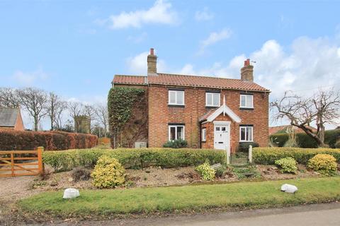 Main Street, Cadney, Brigg DN20 3 bed cottage for sale