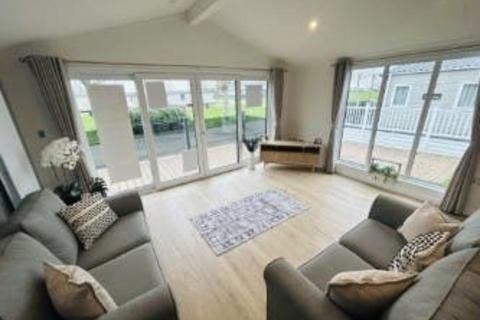 West Mersea Holiday Park 2 bed park home for sale