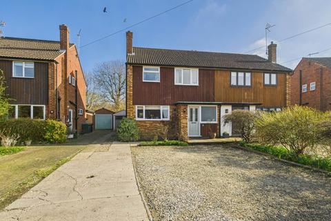 5 bedroom semi-detached house for sale