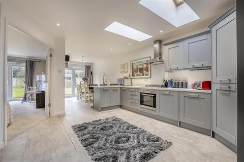 Bell Way, Kingswood, Maidstone 3 bed detached house for sale