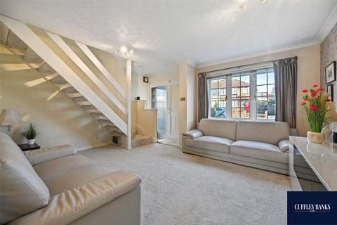 Empire Road, Perivale, Middlesex, UB6 3 bed detached house for sale
