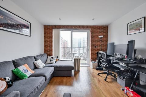 Warehouse Court, Woolwich Riverside... 2 bed flat for sale