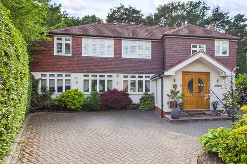 Paddock Way, Woking, Surrey, GU21 5 bed detached house for sale