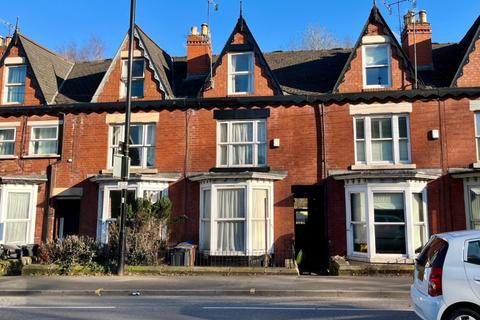 Abbeydale Road, Sheffield, S7 2BH 3 bed terraced house for sale