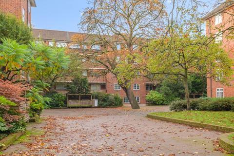 Halton Road, Islington, London, N1 1 bed flat for sale