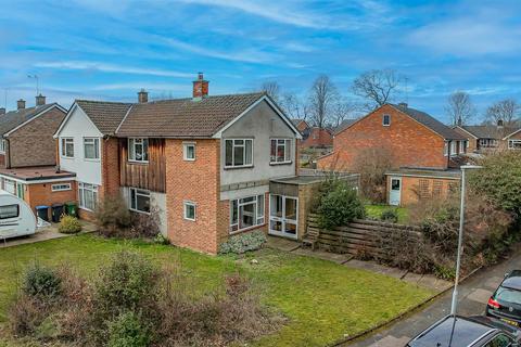The Horseshoe, Hemel Hempstead, HP1 3 bed semi