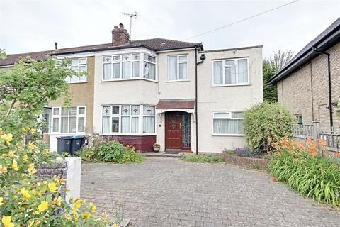 Bodiam Close, Enfield, EN1 4 bed end of terrace house for sale