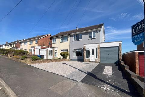 Parkhill Road, Burntwood, WS7 2ET 3 bed semi