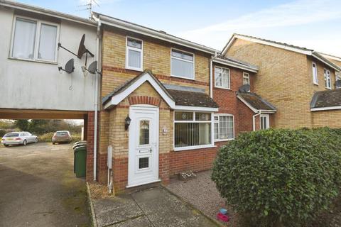 Redwing Drive, Wisbech, Cambs, PE13 2TT 2 bed end of terrace house for sale