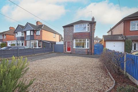 Stone ST15 3 bed detached house for sale