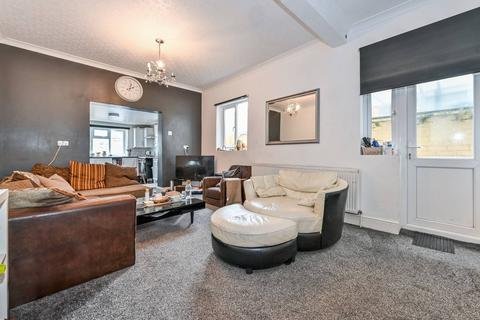 Romford Road, Forest Gate, London, E7 4 bed house for sale