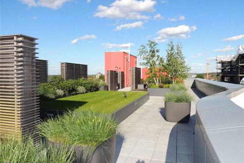 Saffron Central Square, East Croydon... 2 bed apartment for sale