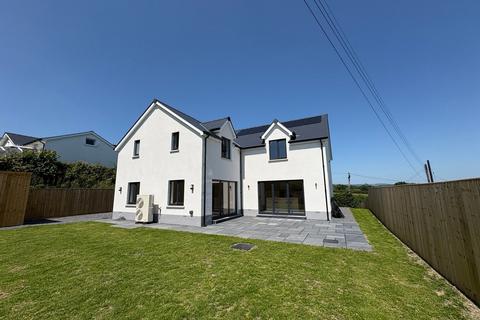 Dryslwyn, Carmarthen SA32 4 bed detached house for sale