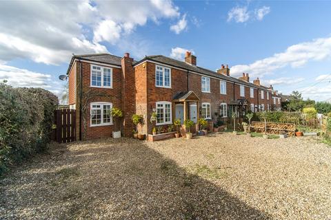 Bennetts Cottages, Dunn Street... 3 bed end of terrace house for sale