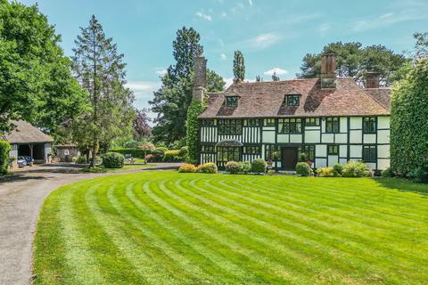 An Historic 14th Century Manor House... 6 bed manor house for sale