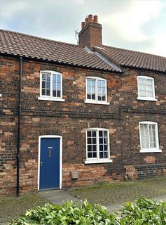 Scunthorpe DN16 2 bed terraced house for sale