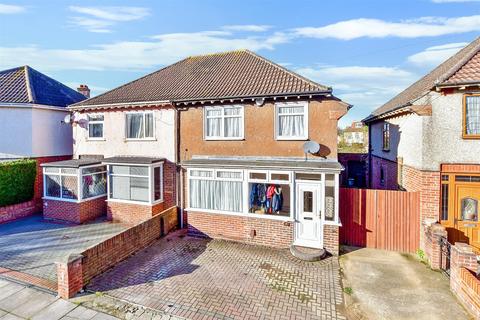 Pitreavie Road, Portsmouth, Hampshire 3 bed semi