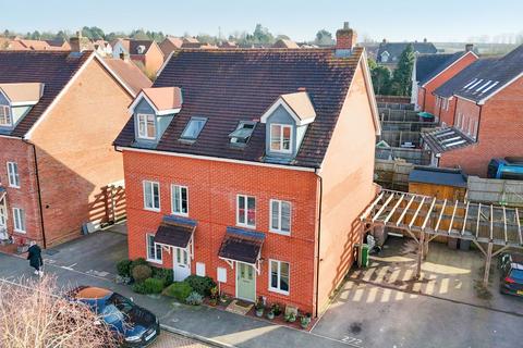 Adams Road, Picket Piece, Andover... 3 bed semi