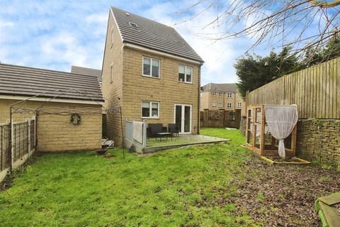 Mill Race Lane, Bradford BD4 4 bed detached house for sale