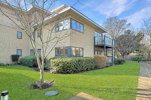 Long Road, Cambridge 2 bed apartment for sale