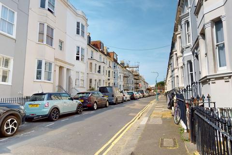 Lansdowne Street, Hove, BN3 1 bed flat for sale