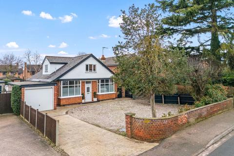 Longford Lane, Gloucester GL2 3 bed detached house for sale
