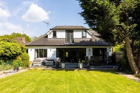 Tudor Close, Smallfield 5 bed detached house for sale