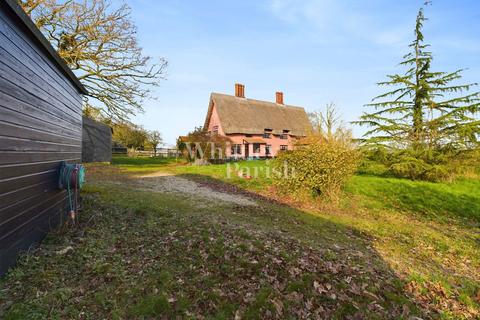 Low Road, Denham, Eye 3 bed cottage for sale
