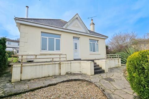 Nevada Villas, Par, Cornwall, PL24 4 bed detached bungalow for sale