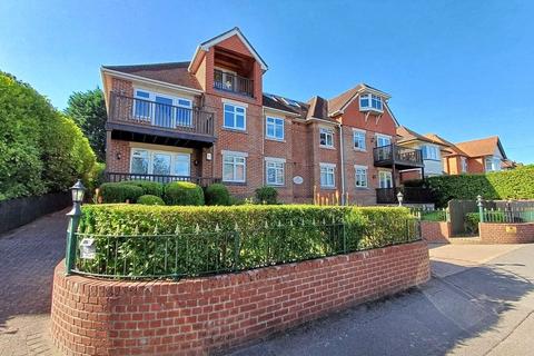 Penn Hill Avenue, Poole, Dorset, BH14 2 bed apartment for sale