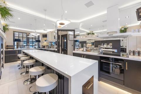 Broad Court, London WC2B 1 bed flat for sale