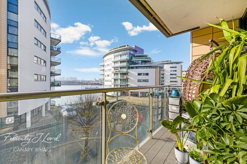 Ebb Court, Albert Basin Way, London, E16 2 bed apartment for sale