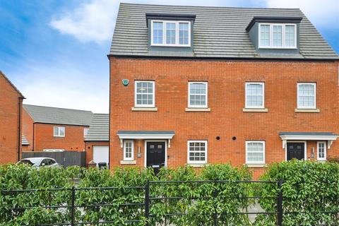 Claremont Lane, Hatton, Derby 3 bed semi