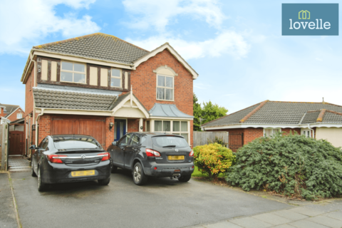 Hampstead Park, Grimsby DN33 4 bed detached house for sale