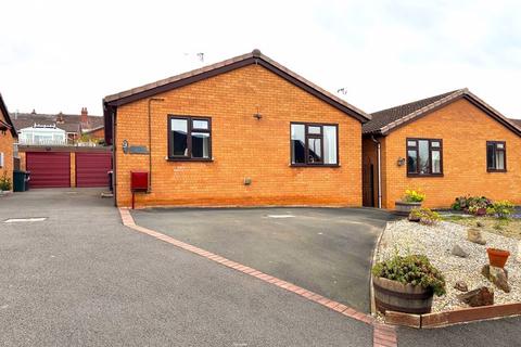Witley Gardens, Bridgnorth WV16 2 bed bungalow for sale