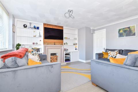 Winston Road, Strood, Rochester, Kent 3 bed terraced house for sale