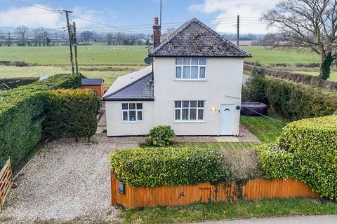 Woolston 2 bed detached house for sale