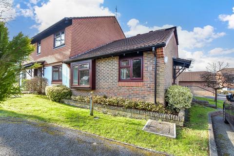 Broadmead, Ashtead, Surrey 2 bed semi
