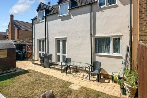 Beverstone Road, South Cerney, GL7 3 bed end of terrace house for sale