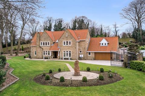 Wetherby LS22 5 bed detached house for sale