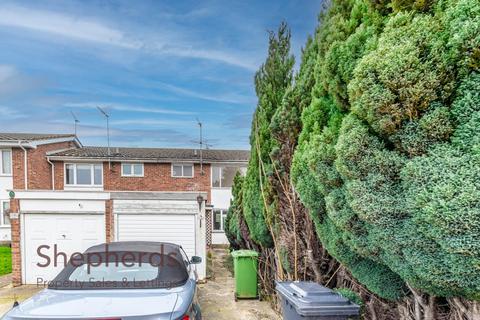 Beechfield, Hoddesdon EN11 3 bed terraced house for sale